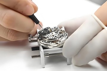 重庆江诗丹顿多久换电池